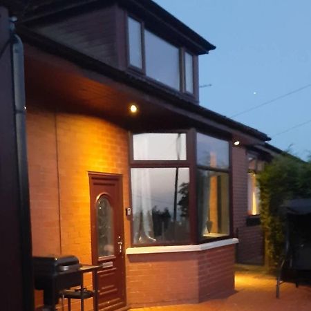 Villa Sunny Lynn Oldham Exterior foto